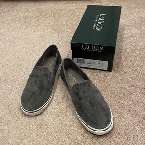 Lauren Ralph Lauren Janis women’s grey velvet deck shoes size 9B